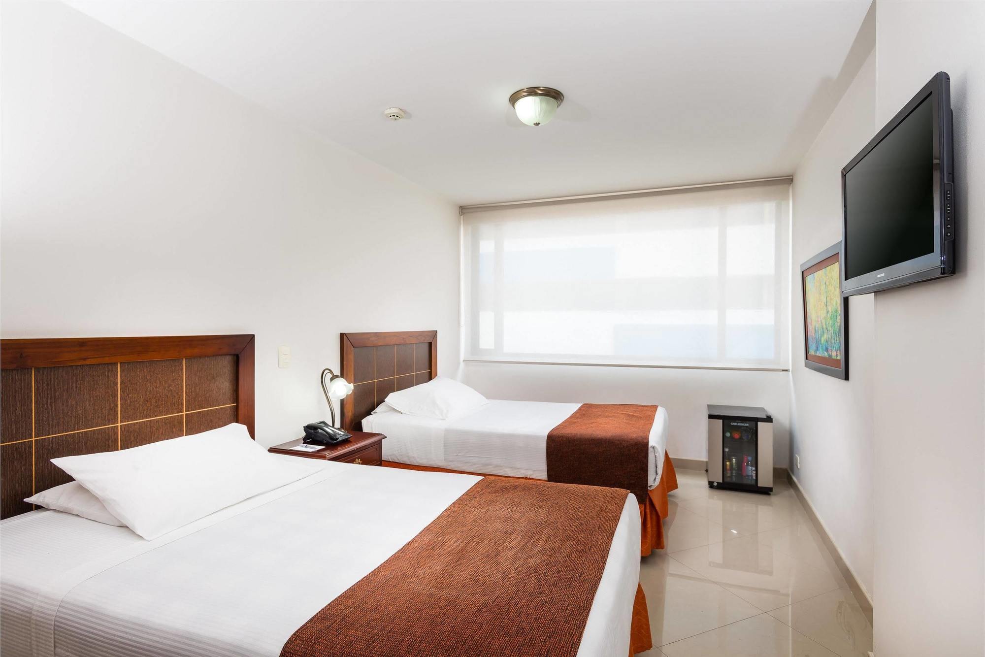 Hotel Dann Combeima Ibagué エクステリア 写真
